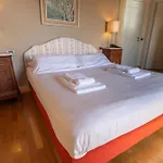 Castelbourg Neive