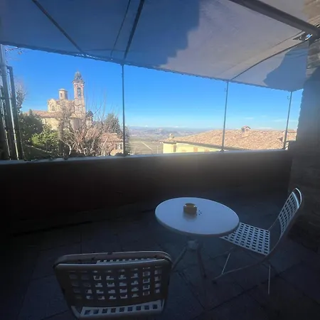 Castelbourg 3* Neive