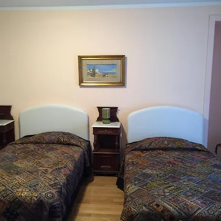 Castelbourg Hotel 3*