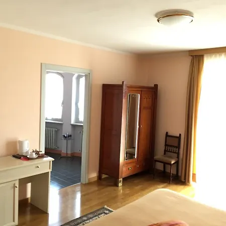 Hotel Castelbourg